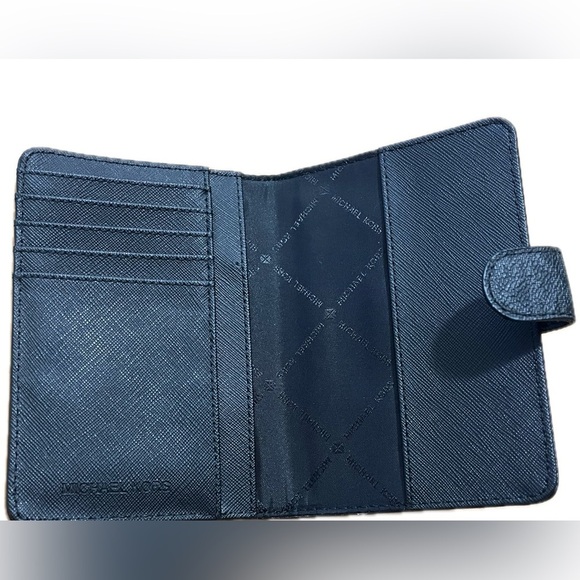 Michael Kors Jet Set Travel Passport Case Wallet, Black - Picture 7 of 12